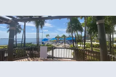 999 Brickell Bay #809, Miami, FL 33131 - Photo 18