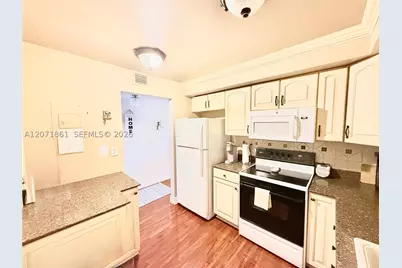 600 Three Islands #1107, Hallandale Beach, FL 33009 - Photo 2