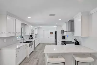 2615 NE 26th, Fort Lauderdale, FL 33305 - Photo 8