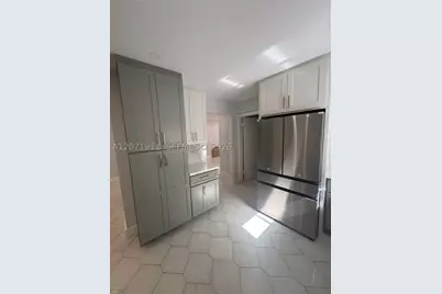 3160 NW 3rd, Miami, FL 33125 - Photo 10