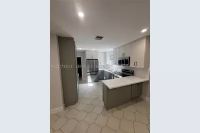 3160 NW 3rd, Miami, FL 33125 - Photo 6