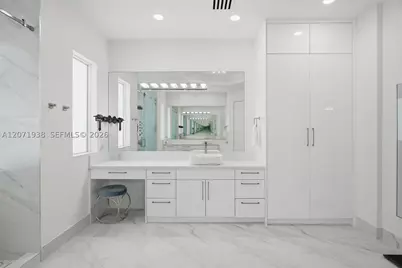 3526 Juniper, Davie, FL 33330 - Photo 32