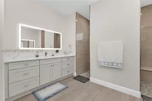 13926 Allamanda, Other Fl City, FL 33981 - Photo 12