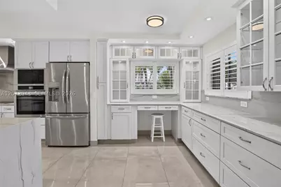 13800 SW 14th #114C, Pembroke Pines, FL 33027 - Photo 2