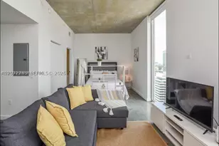 151 SE 1st, Miami, FL 33131 - Photo 10