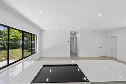 521 NW 189th, Miami Gardens, FL 33169 - Photo 18