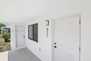 521 NW 189th, Miami Gardens, FL 33169 - Photo 8
