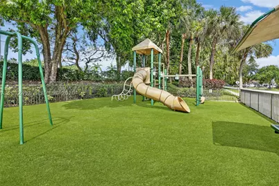 19156 NW 24th, Pembroke Pines, FL 33029 - Photo 58