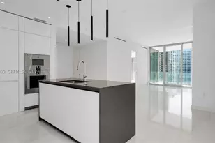 300 Biscayne Blvd, Miami, FL 33131 - Photo 10