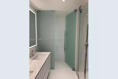 300 Biscayne Boulevard #1805W, Miami, FL 33131 - Photo 14