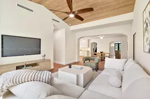 622 NE 98th, Miami Shores, FL 33138 - Photo 24