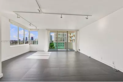1200 West #815, Miami Beach, FL 33139 - Photo 6