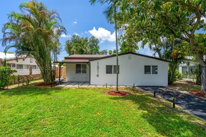 1514 NE 176th, North Miami Beach, FL 33162 - Photo 1