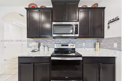 301 SE Volkerts, Port Saint Lucie, FL 34983 - Photo 16