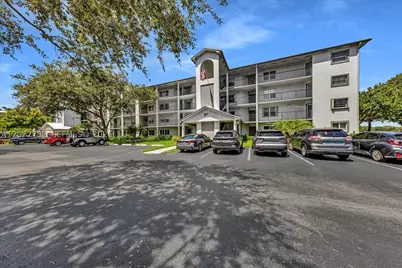 1300 SW 125th #114K, Pembroke Pines, FL 33027 - Photo 2