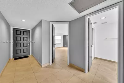 1300 SW 125th #114K, Pembroke Pines, FL 33027 - Photo 8