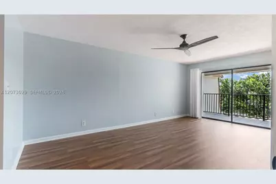 11112 N Harmony Lake, Davie, FL 33324 - Photo 26
