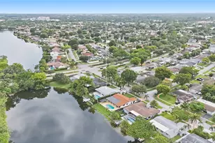 1721 NW 114th, Pembroke Pines, FL 33026 - Photo 44