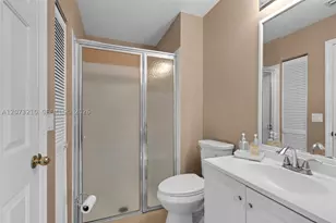 1090 SW 156th, Pembroke Pines, FL 33027 - Photo 24