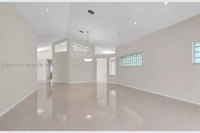 1090 SW 156th, Pembroke Pines, FL 33027 - Photo 14