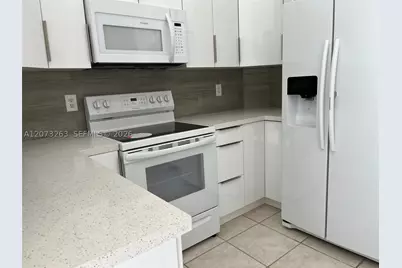 1542 Presidio #1542, Weston, FL 33327 - Photo 6