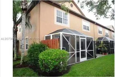 1621 Barcelona #6-32, Weston, FL 33327 - Photo 1