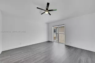 11201 Lakeview, Coral Springs, FL 33071 - Photo 14