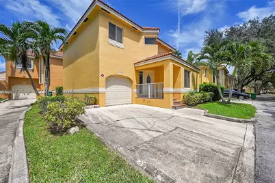 11201 Lakeview #48-M, Coral Springs, FL 33071 - Photo 1