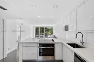 3301 N Country Club, Aventura, FL 33180 - Photo 1