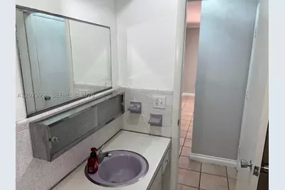 7505 Cleveland, Hollywood, FL 33024 - Photo 28