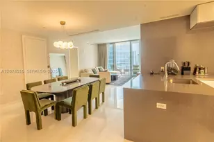 300 Biscayne Blvd, Miami, FL 33131 - Photo 10