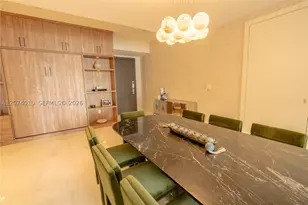 300 Biscayne Blvd, Miami, FL 33131 - Photo 1