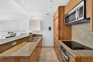 50 S Pointe, Miami Beach, FL 33139 - Photo 4