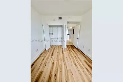 185 SE 14th #2206, Miami, FL 33131 - Photo 20
