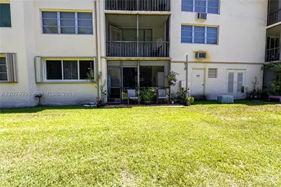 300 S Hollybrook #105, Pembroke Pines, FL 33025 - Photo 14