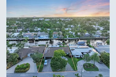 2225 NE 16th, Wilton Manors, FL 33305 - Photo 12