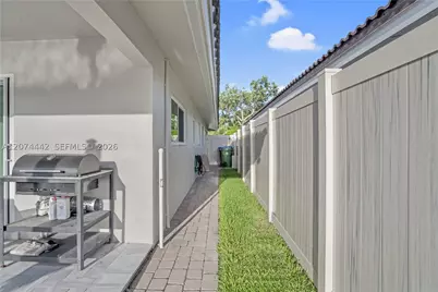 2225 NE 16th, Wilton Manors, FL 33305 - Photo 72