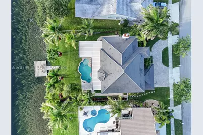 1108 NW 180th, Pembroke Pines, FL 33029 - Photo 42