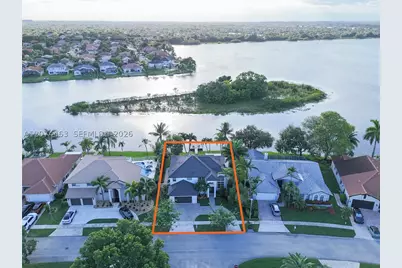 1108 NW 180th, Pembroke Pines, FL 33029 - Photo 44
