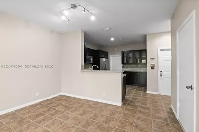 2082 Madeira #2082, Weston, FL 33327 - Photo 4