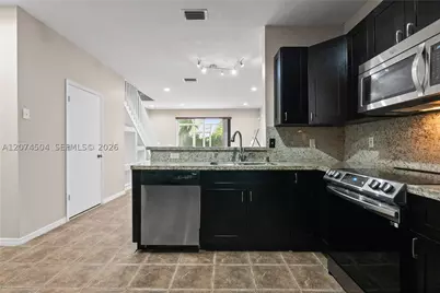 2082 Madeira #2082, Weston, FL 33327 - Photo 2
