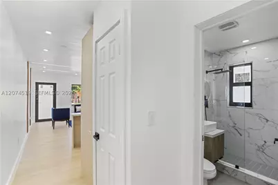 1040 NW 35th #1042, Miami, FL 33127 - Photo 6
