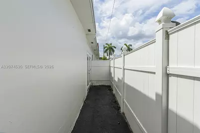 3513 Polk, Hollywood, FL 33021 - Photo 10