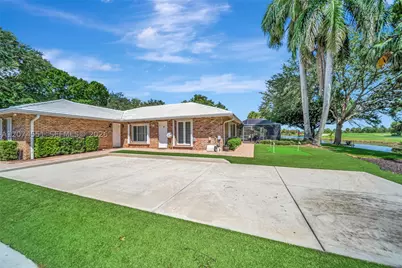560 W Tropical, Plantation, FL 33317 - Photo 74