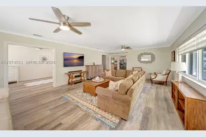 560 W Tropical, Plantation, FL 33317 - Photo 54