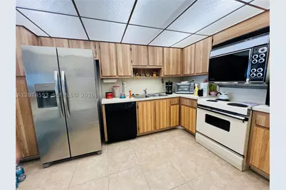 20860 San Simeon #205-6, Miami, FL 33179 - Photo 28