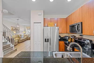 1034 NE 30th, Homestead, FL 33033 - Photo 10