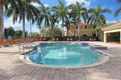 12365 S Village, Davie, FL 33325 - Photo 30