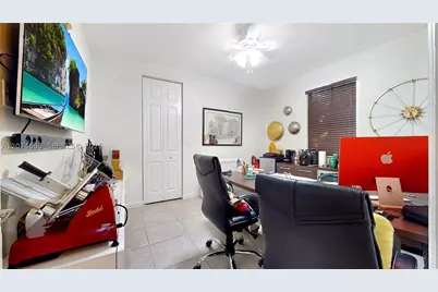 12365 S Village, Davie, FL 33325 - Photo 14