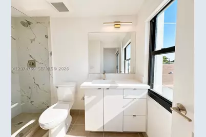 2511 Pierce #7, Hollywood, FL 33020 - Photo 14